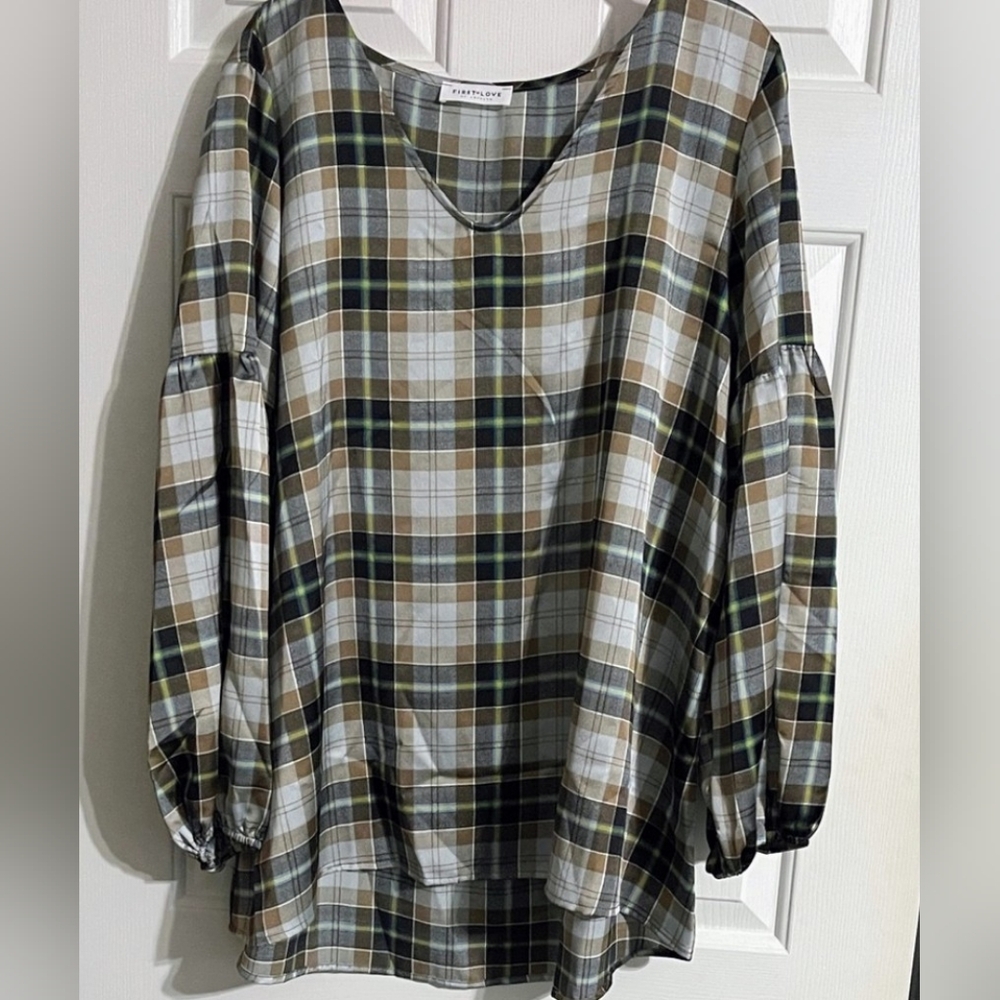 First Love Plaid V-Neck Blouse in Black, Tan & White